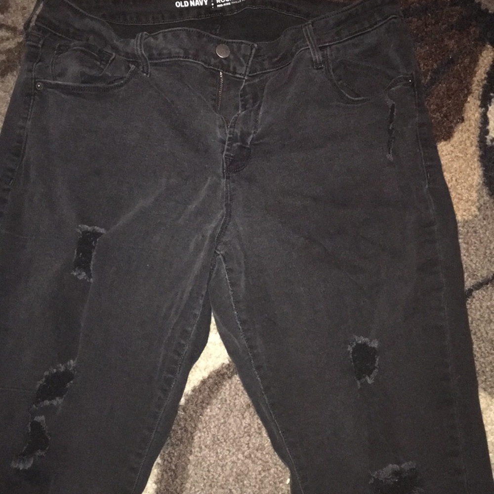 Old navy ripped rock start ankle length